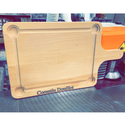 Planche à découper en bois de hêtre personnalisable