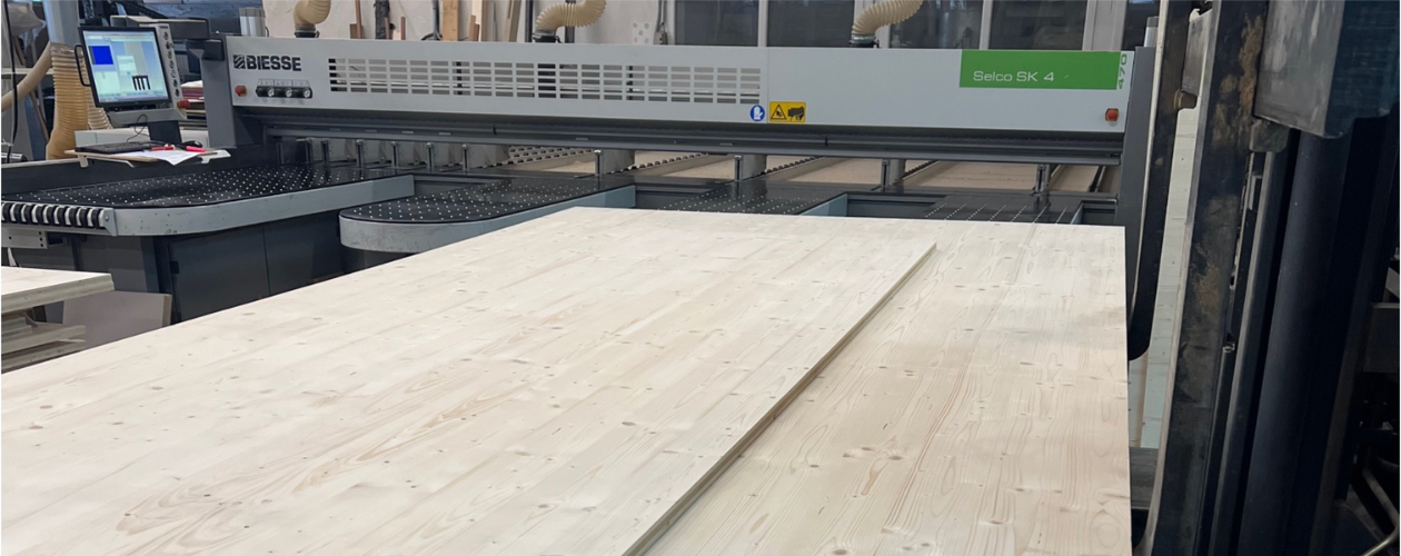 fabrication-panneau-3-plis-volet-bois-ardeche