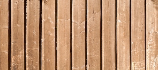Comment éviter la déformation d’un panneau bois sur mesure